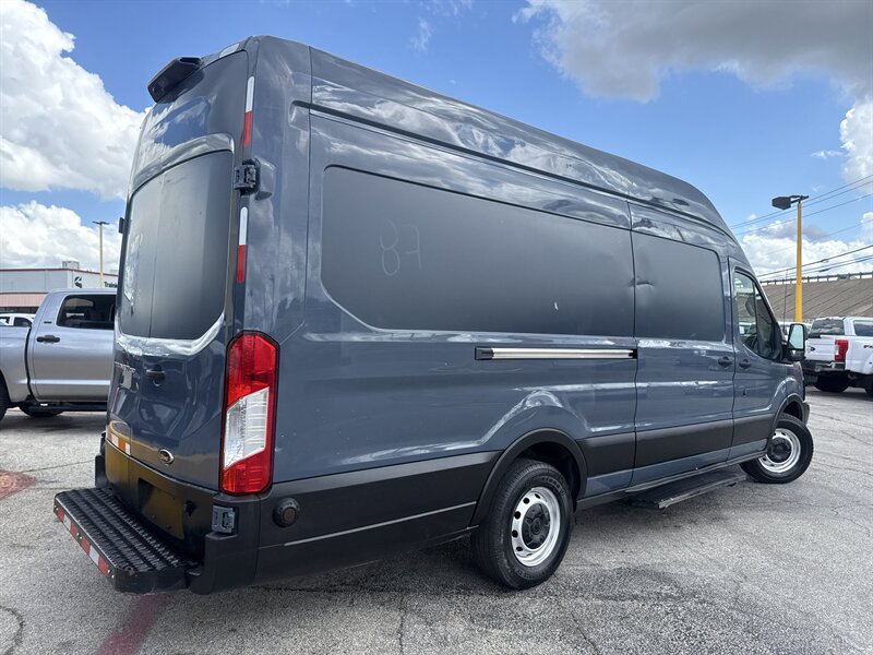 2019 Ford Transit 250 - Photo 5 - Arlington, TX 76011