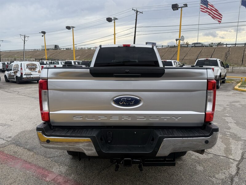 2019 Ford F-250 Super Duty XLT - Photo 6 - Arlington, TX 76011