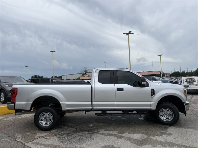 2019 Ford F-250 Super Duty XLT - Photo 4 - Arlington, TX 76011