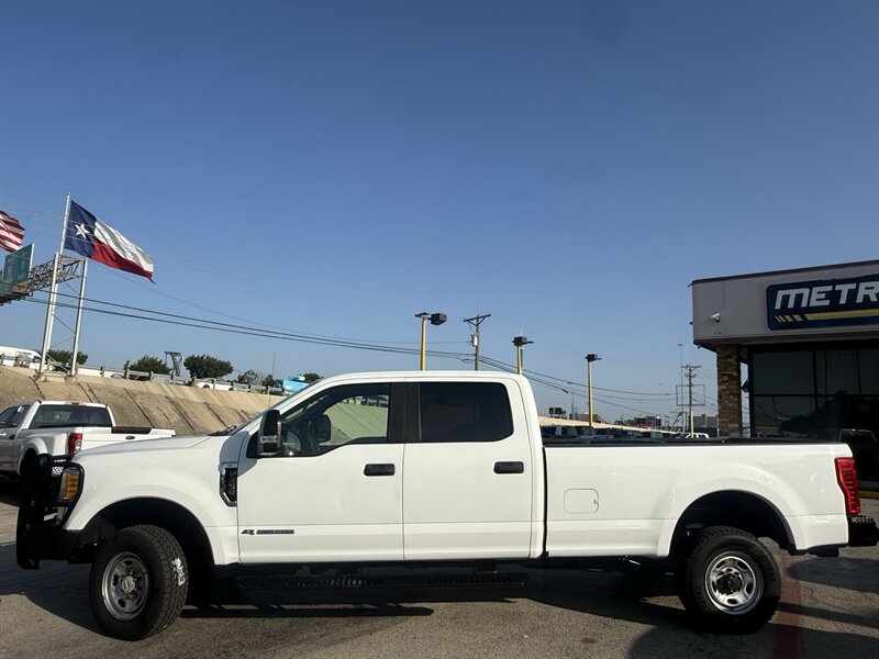 2017 Ford F-350 Super Duty XL - Photo 8 - Arlington, TX 76011