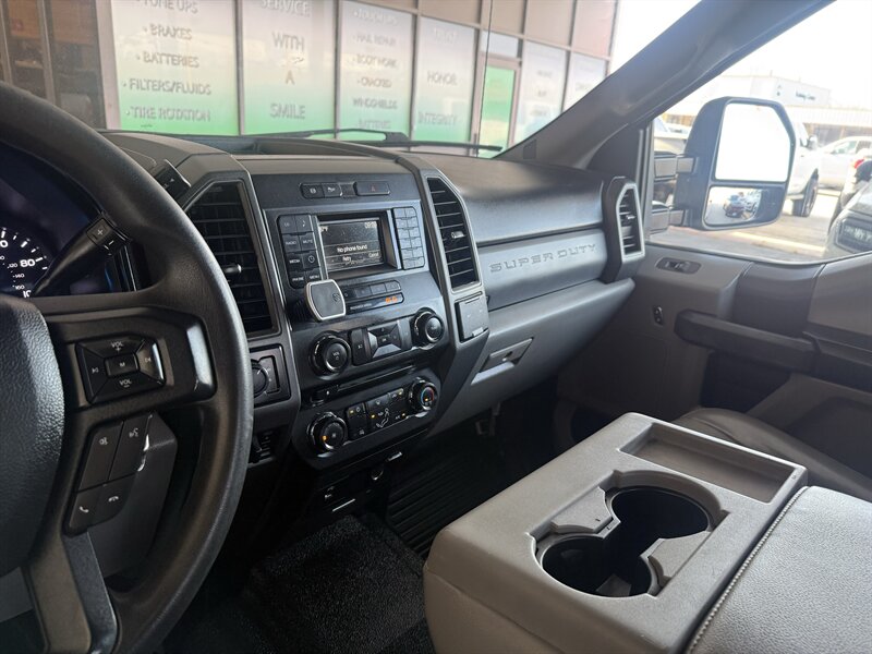 2017 Ford F-350 Super Duty XL - Photo 26 - Arlington, TX 76011