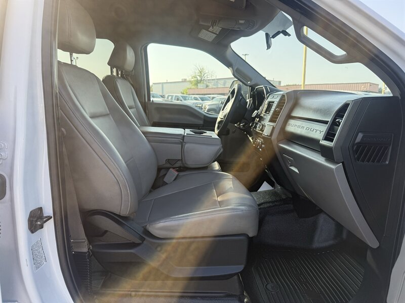 2017 Ford F-350 Super Duty XL - Photo 18 - Arlington, TX 76011