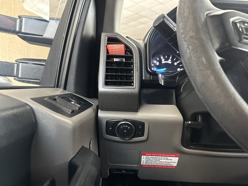 2017 Ford F-250 XL - Photo 20 - Arlington, TX 76011