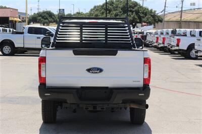 2017 Ford F-250 XL   - Photo 8 - Arlington, TX 76011