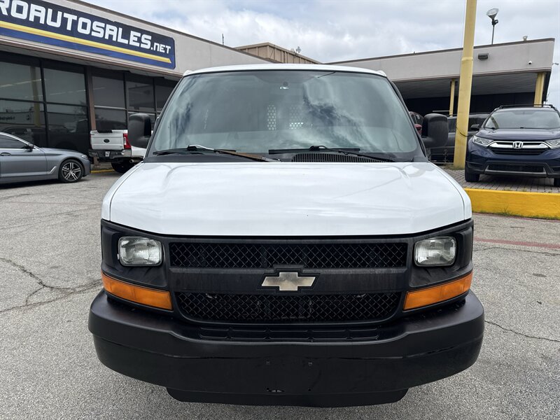 2014 Chevrolet Express 2500 - Photo 2 - Arlington, TX 76011