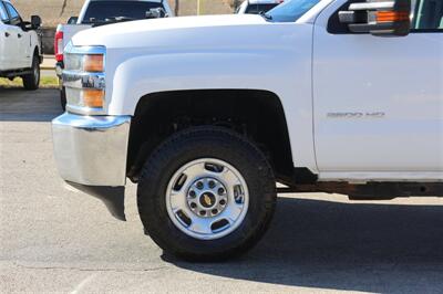 2019 Chevrolet Silverado 2500 Work Truck   - Photo 14 - Arlington, TX 76011