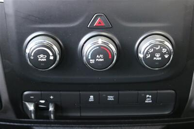 2022 RAM 1500 Classic SLT   - Photo 24 - Arlington, TX 76011