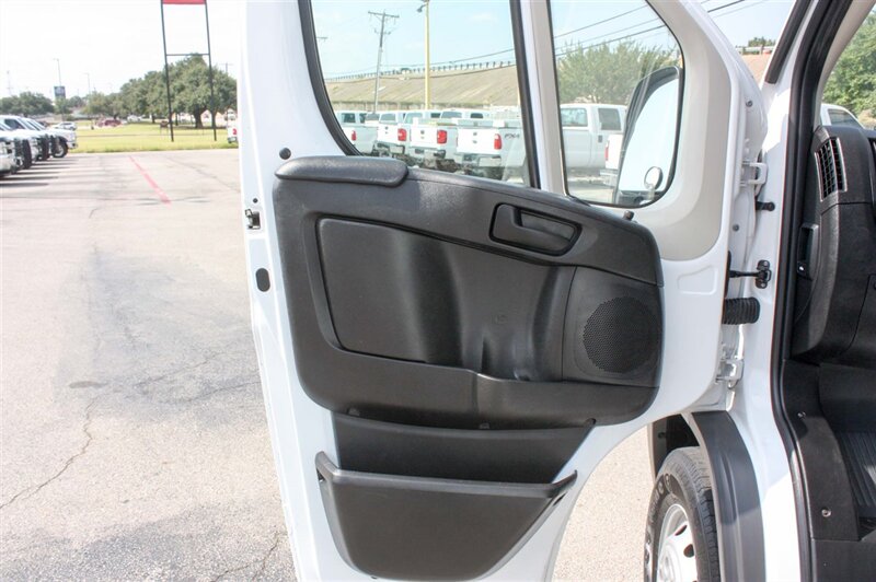 2017 RAM ProMaster Cargo 1500 118 WB - Photo 14 - Arlington, TX 76011