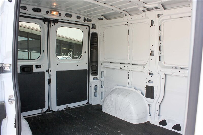 2017 RAM ProMaster Cargo 1500 118 WB - Photo 10 - Arlington, TX 76011
