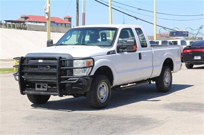 2015 Ford F-250 XL   - Photo 5 - Arlington, TX 76011