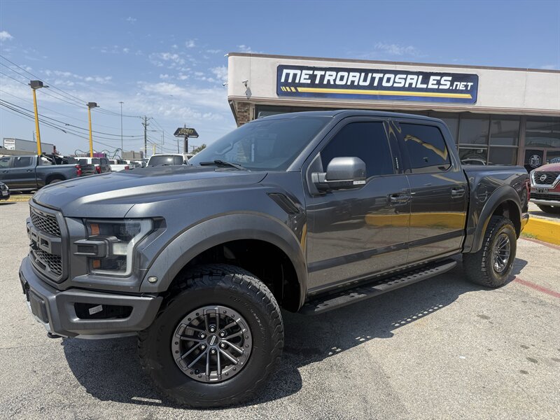 2020 Ford F-150 Raptor - Photo 9 - Arlington, TX 76011