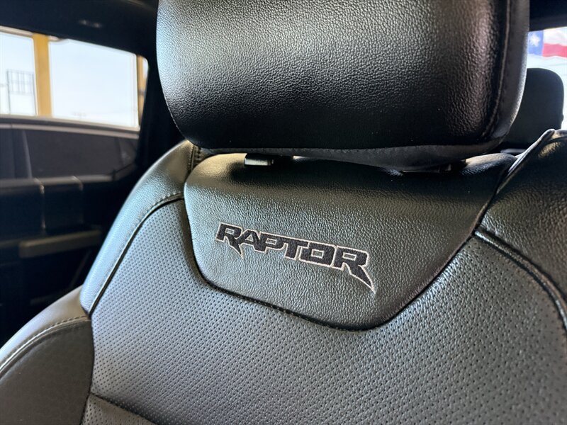 2020 Ford F-150 Raptor - Photo 31 - Arlington, TX 76011
