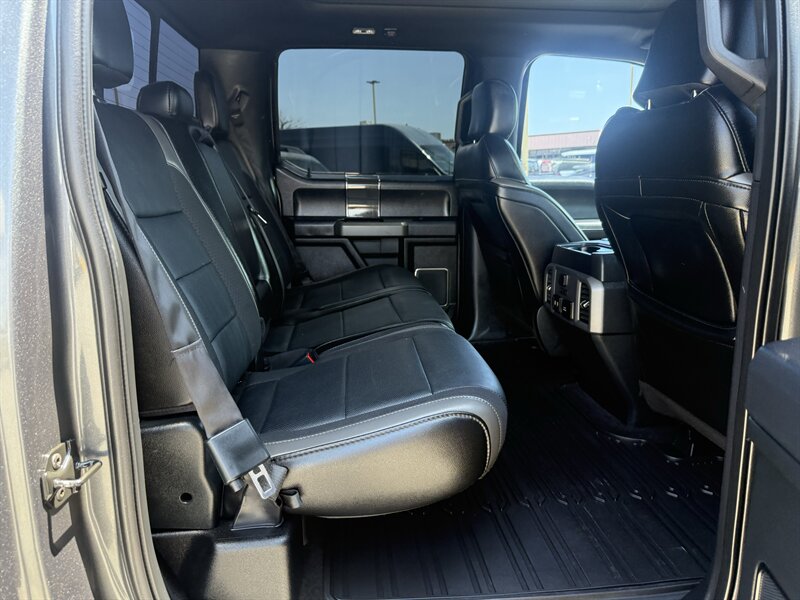 2020 Ford F-150 Raptor - Photo 18 - Arlington, TX 76011