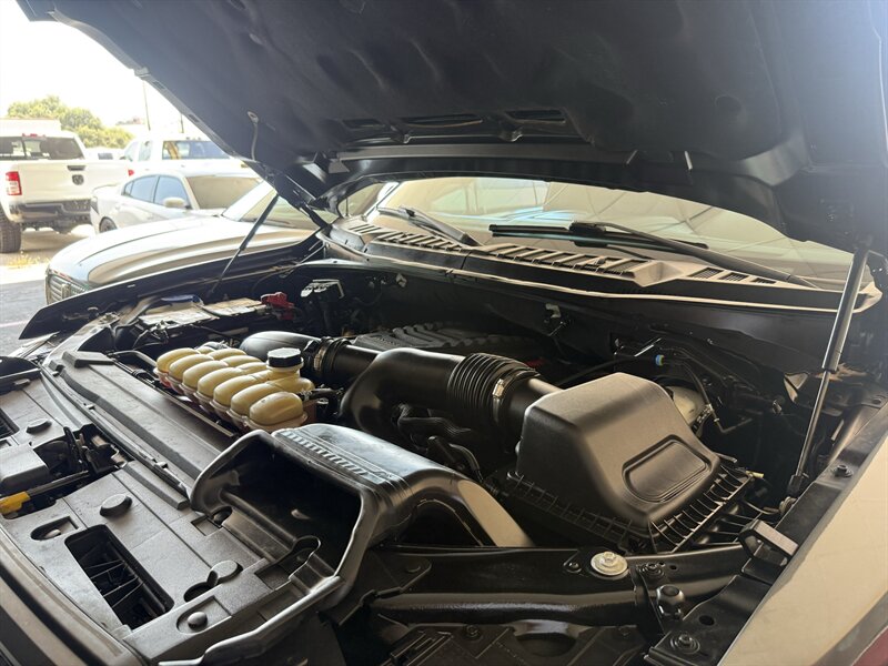 2020 Ford F-150 Raptor - Photo 34 - Arlington, TX 76011