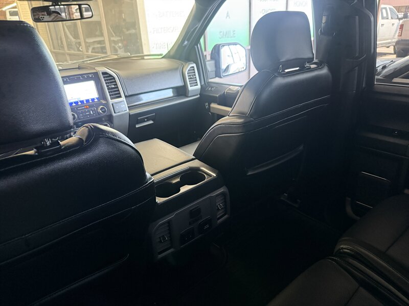 2020 Ford F-150 Raptor - Photo 28 - Arlington, TX 76011