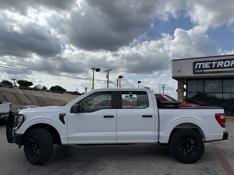 2022 Ford F-150 XL - Photo 8 - Arlington, TX 76011