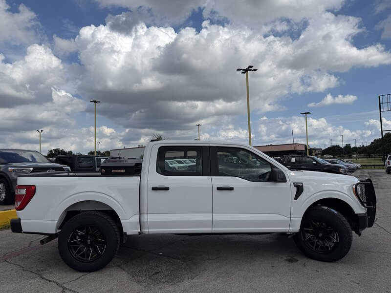 2022 Ford F-150 XL - Photo 4 - Arlington, TX 76011