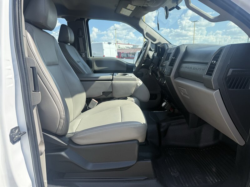 2018 Ford F-250 Super Duty XL - Photo 17 - Arlington, TX 76011