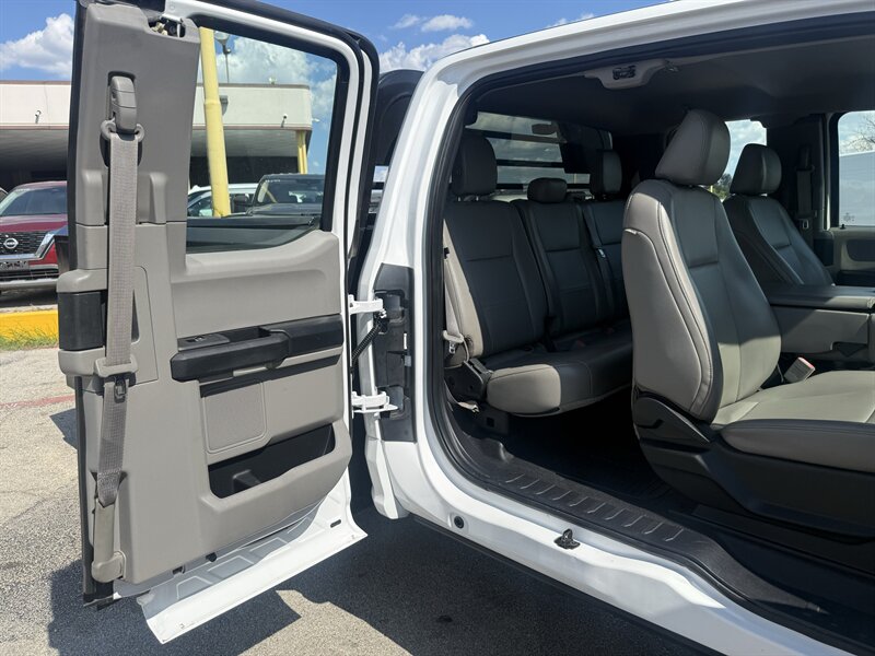 2018 Ford F-250 Super Duty XL - Photo 18 - Arlington, TX 76011