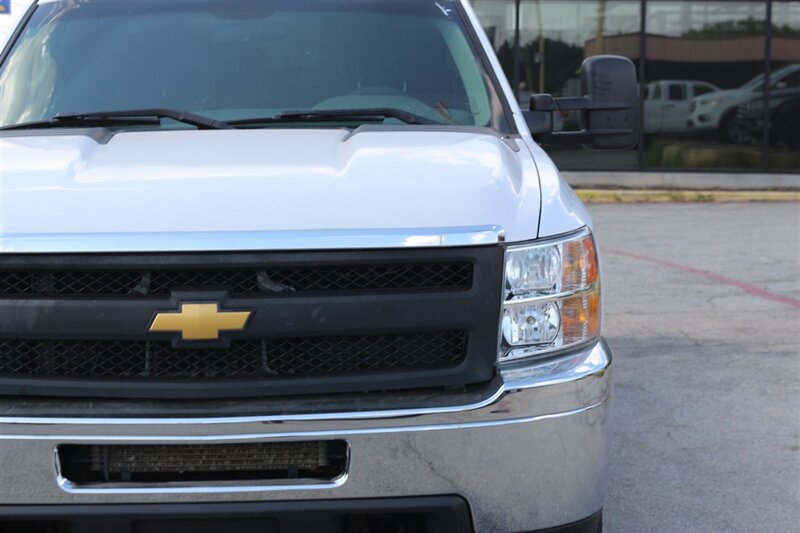 2013 Chevrolet Silverado 2500HD Work Truck - Photo 13 - Arlington, TX 76011