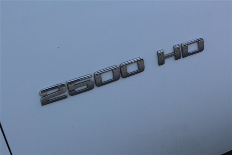 2013 Chevrolet Silverado 2500HD Work Truck - Photo 16 - Arlington, TX 76011