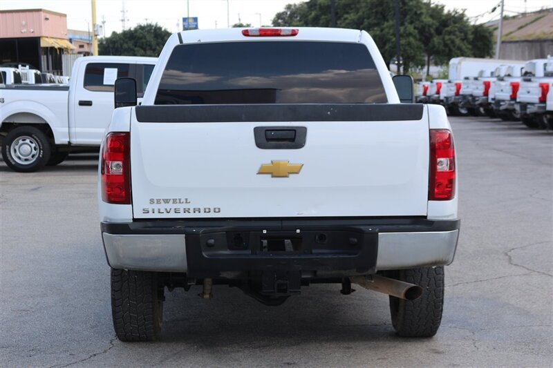 2013 Chevrolet Silverado 2500HD Work Truck - Photo 8 - Arlington, TX 76011