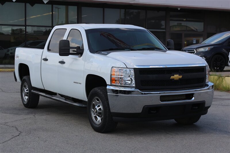 2013 Chevrolet Silverado 2500HD Work Truck - Photo 11 - Arlington, TX 76011