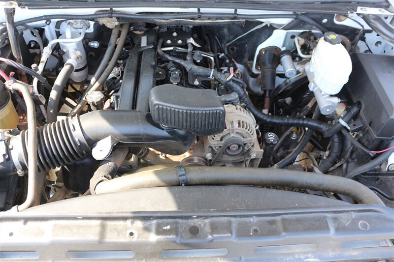 2013 Chevrolet Silverado 2500HD Work Truck - Photo 36 - Arlington, TX 76011