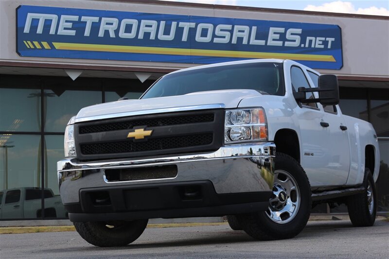 2013 Chevrolet Silverado 2500HD Work Truck   - Photo 1 - Arlington, TX 76011