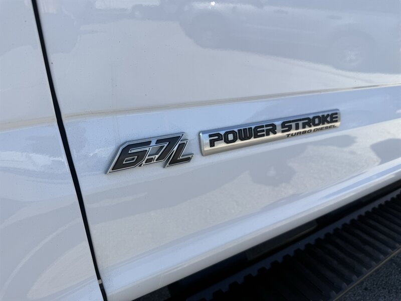 2021 Ford F-350 Super Duty STX - Photo 11 - Arlington, TX 76011