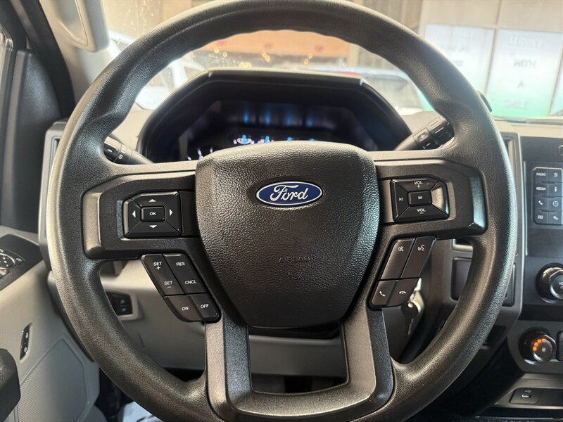 2021 Ford F-350 Super Duty STX - Photo 22 - Arlington, TX 76011