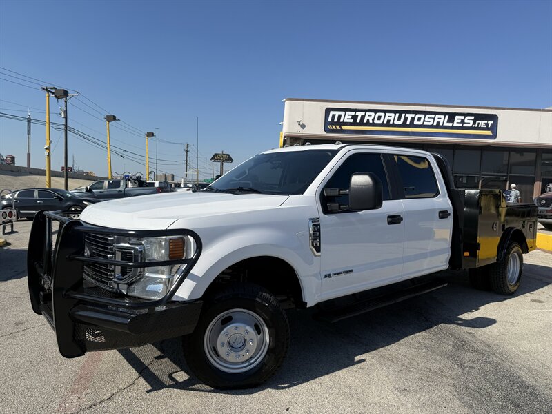 2021 Ford F-350 Super Duty STX - Photo 9 - Arlington, TX 76011