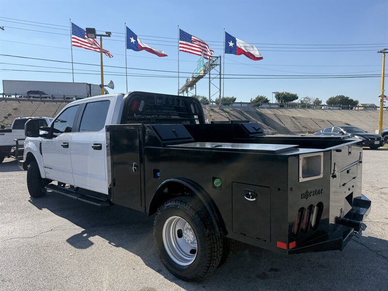 2021 Ford F-350 Super Duty STX - Photo 7 - Arlington, TX 76011