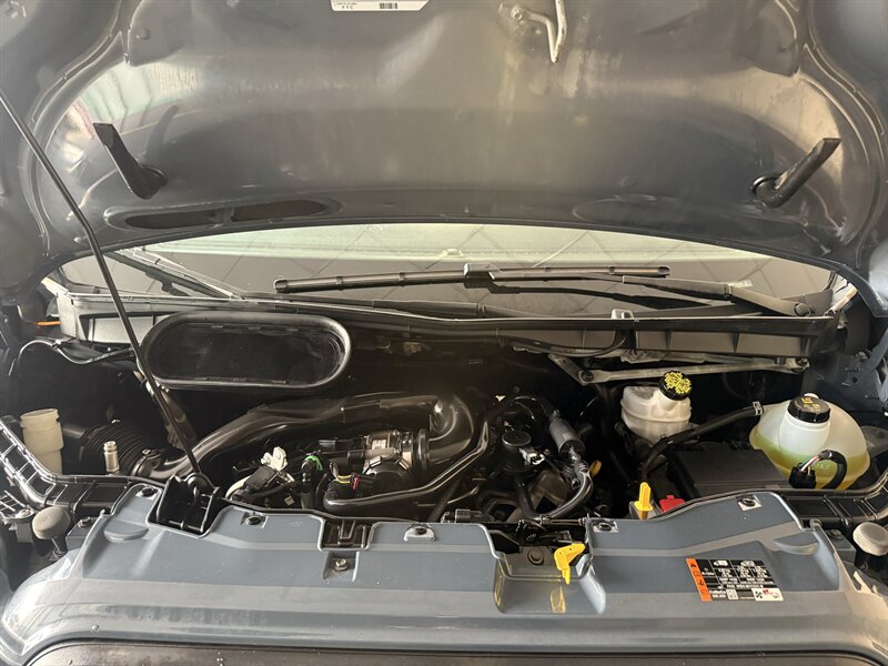 2021 Ford Transit 250 - Photo 27 - Arlington, TX 76011