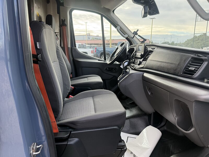 2021 Ford Transit 250 - Photo 15 - Arlington, TX 76011
