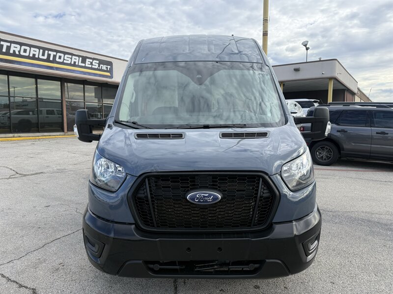 2021 Ford Transit 250 - Photo 2 - Arlington, TX 76011