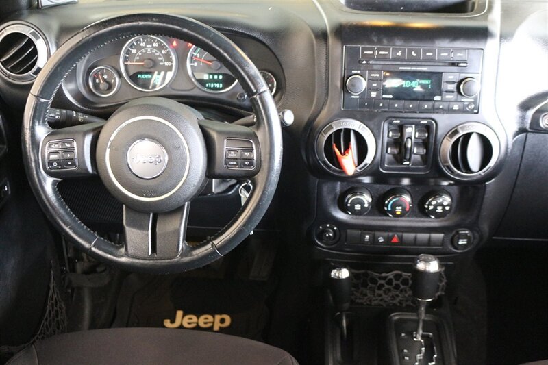 2014 Jeep Wrangler Sport S - Photo 33 - Arlington, TX 76011