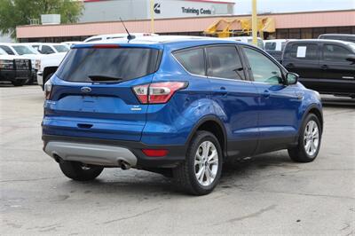 2017 Ford Escape SE   - Photo 9 - Arlington, TX 76011