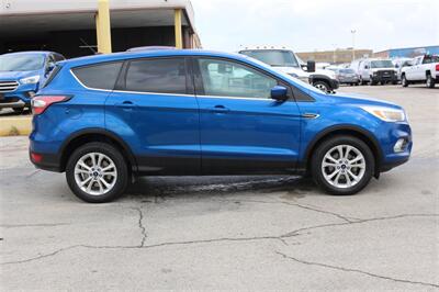 2017 Ford Escape SE   - Photo 10 - Arlington, TX 76011