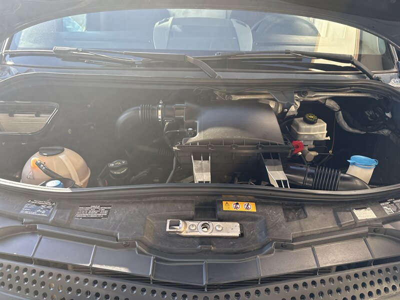 2018 Mercedes-Benz Sprinter Worker 2500 - Photo 27 - Arlington, TX 76011