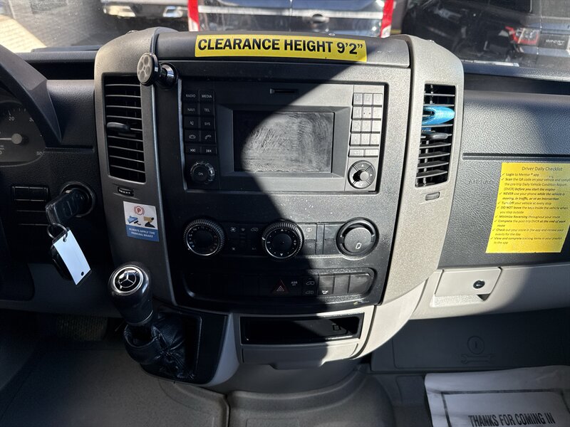 2018 Mercedes-Benz Sprinter Worker 2500 - Photo 22 - Arlington, TX 76011