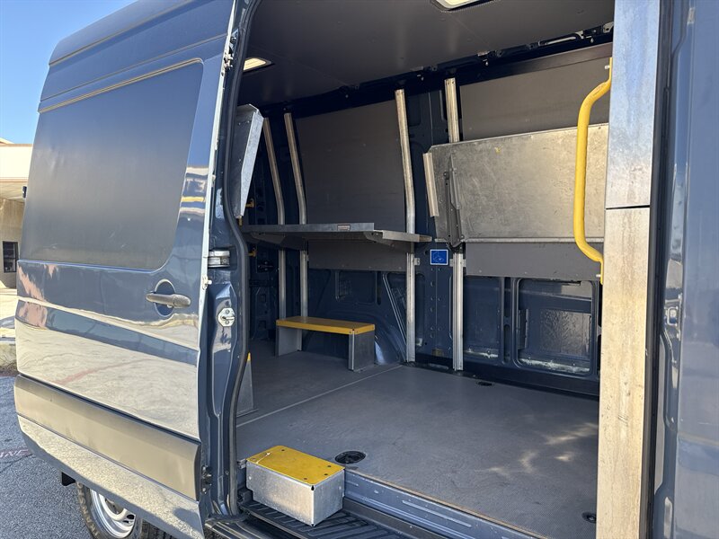 2018 Mercedes-Benz Sprinter Worker 2500 - Photo 17 - Arlington, TX 76011