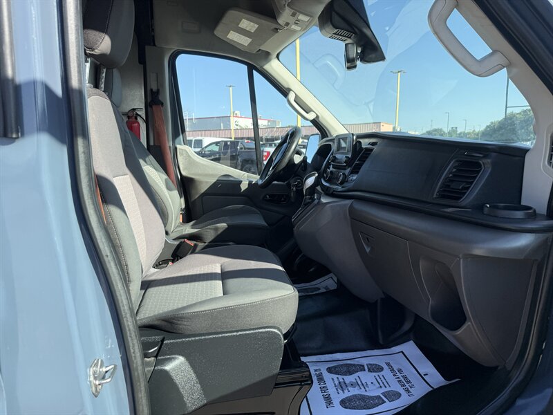 2021 Ford Transit 250 - Photo 15 - Arlington, TX 76011