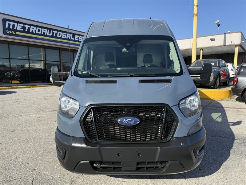 2021 Ford Transit 250 - Photo 2 - Arlington, TX 76011