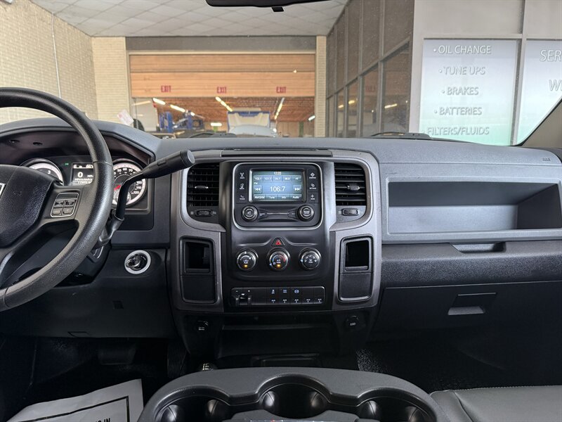 2014 RAM 4500 Flatbed - Photo 24 - Arlington, TX 76011