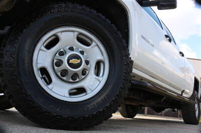 2019 Chevrolet Silverado 2500 Work Truck   - Photo 2 - Arlington, TX 76011