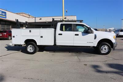 2017 Ford F-350 XL   - Photo 11 - Arlington, TX 76011