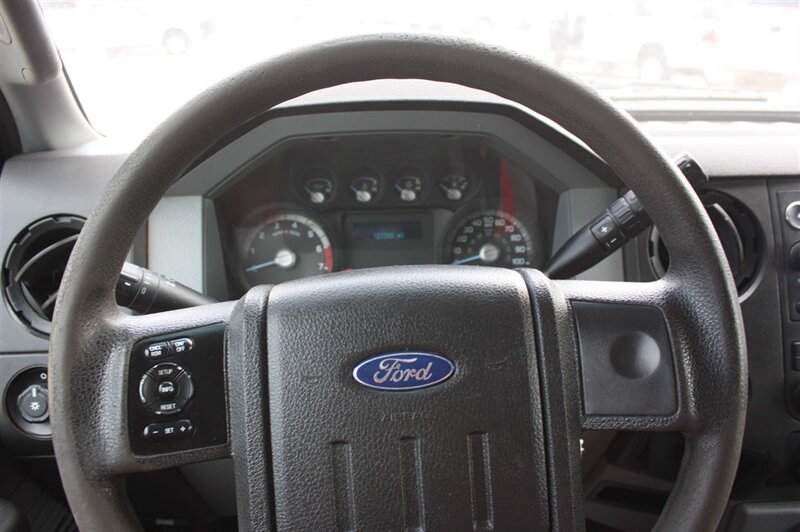 2015 Ford F-250 Super Duty XL - Photo 24 - Arlington, TX 76011
