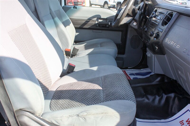 2015 FORD F550 XL - Photo 20 - Arlington, TX 76011