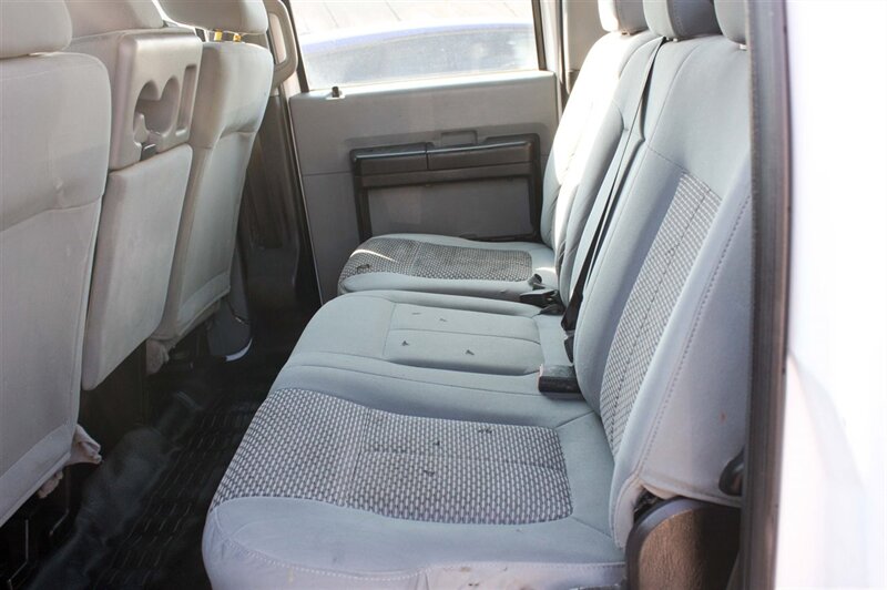 2015 FORD F550 XL - Photo 15 - Arlington, TX 76011